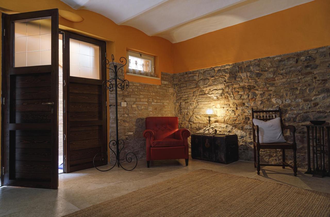 Il Cortile Segreto Bed & Breakfast San Severino Marche Dış mekan fotoğraf